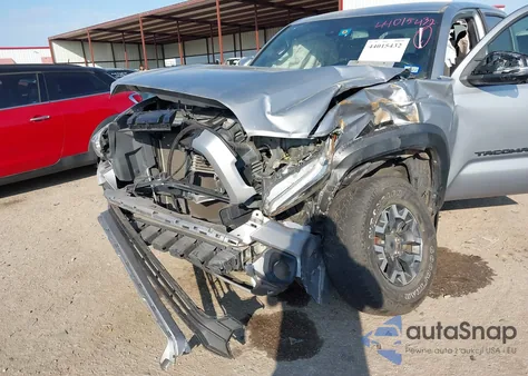 2020 Toyota Tacoma Trd Off-Road z USA, uszkodzony, nr VIN 3TMCZ5AN4LM294479